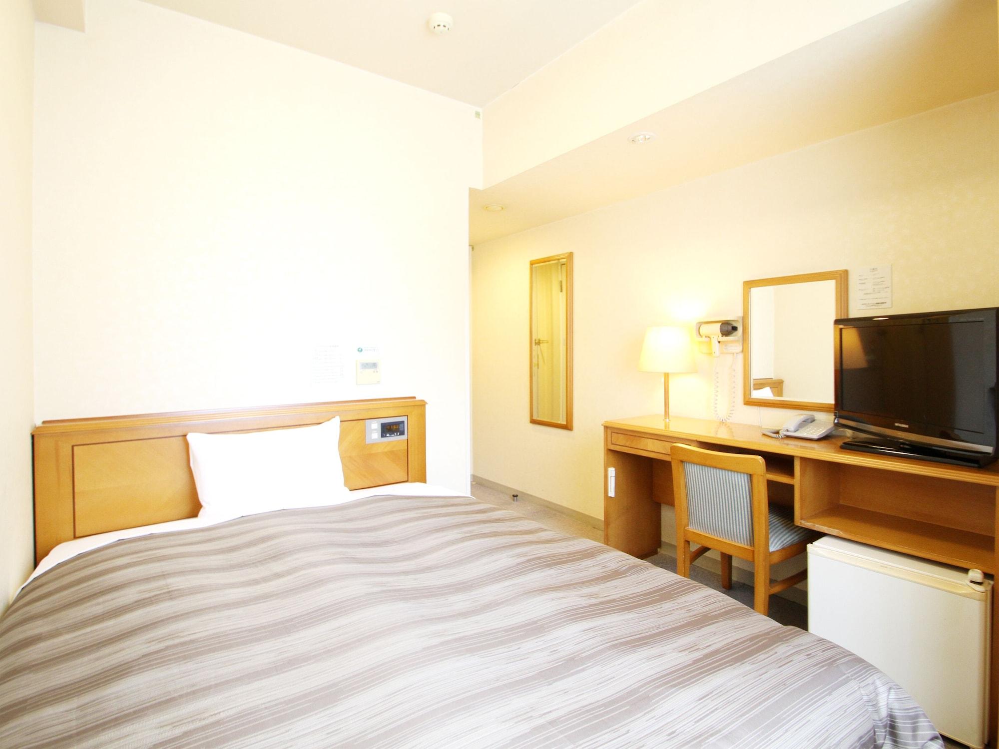 Hotel Route-Inn Naha Asahibashi Eki Higashi Екстер'єр фото