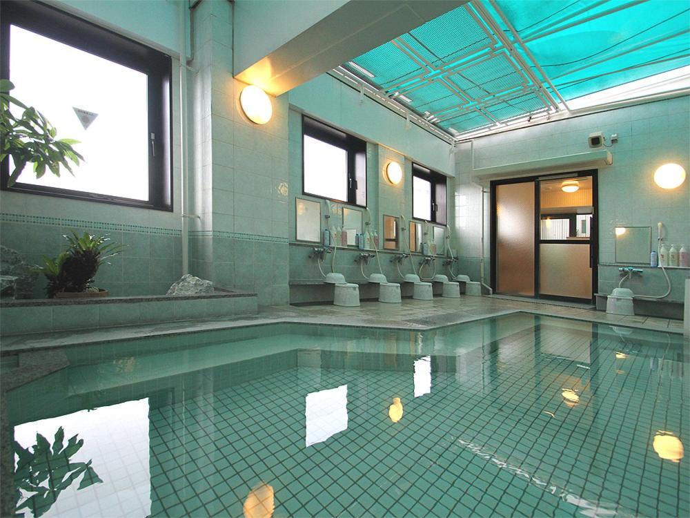 Hotel Route-Inn Naha Asahibashi Eki Higashi Екстер'єр фото